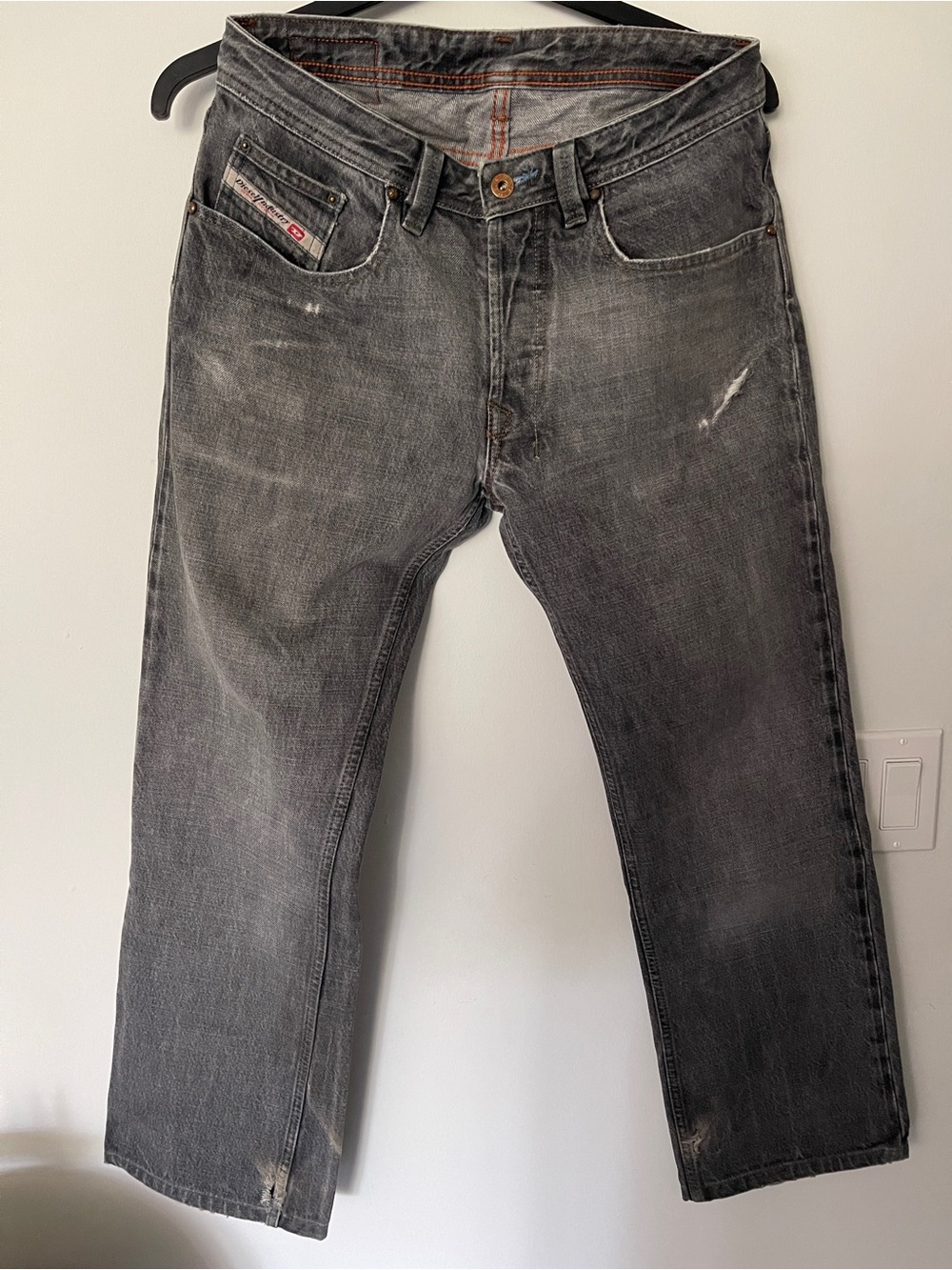 Men’s Black Diesel Jeans 31 X 32 Straight Leg